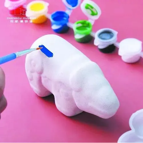 成博以石犀為原型，開(kāi)發(fā)了一系列文創(chuàng)產(chǎn)品